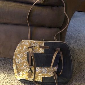 Sixtease Convertible Handbag